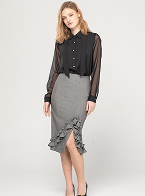 Open Shirring Front Skirt Gray