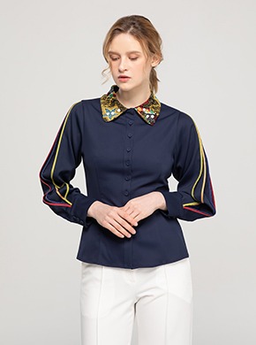 4-Line Embroidered Collar Blouse Navy